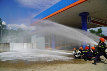 Diễn tập phòng cháy chữa cháy tại cửa hàng xăng dầu Tân Hà năm 2022