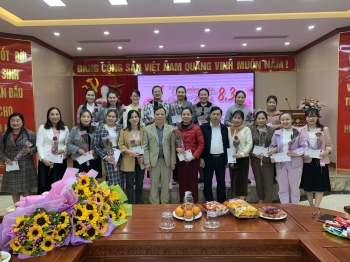 CÔNG TY CỔ PHẦN LÂM SẢN VÀ KHOÁNG SẢN TUYÊN QUANG CHÚC MỬNG KỈ NIỆM NGÀY 8/3